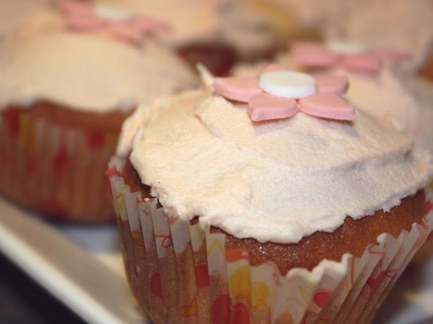 Super Quick Mix  Cupcakes. Photo by **Jubes**
