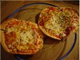 Fast and Easy Pita Pizza in Less Than 10 Minutes!