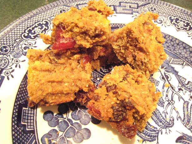 Alton Brown's Protein Bars. Photo by Georgiapea