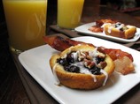 Berry Breakfast Rolls