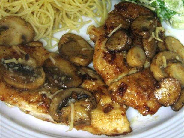 Romano's Macaroni Grill Chicken Marsala. Photo by loof
