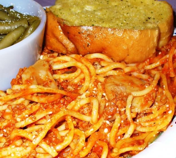 One-Pot Spaghetti With Meat Sauce. Photo by Lisa1