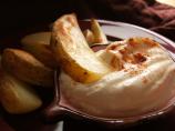 Potato Wedges With Roasted Garlic Dip