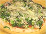 Pita Pizza, Spinach, Broccoli, Onion, and Mushroom