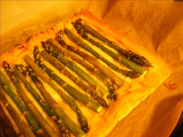 Asparagus Gruyere Tart. Photo by JenPo