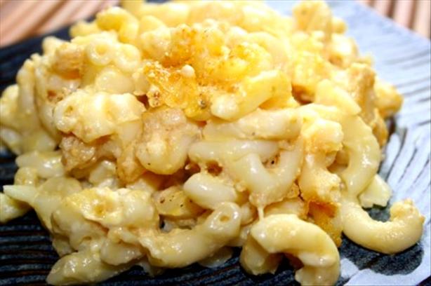Baked Macaroni and Cheese-Amish. Photo by ~Nimz~