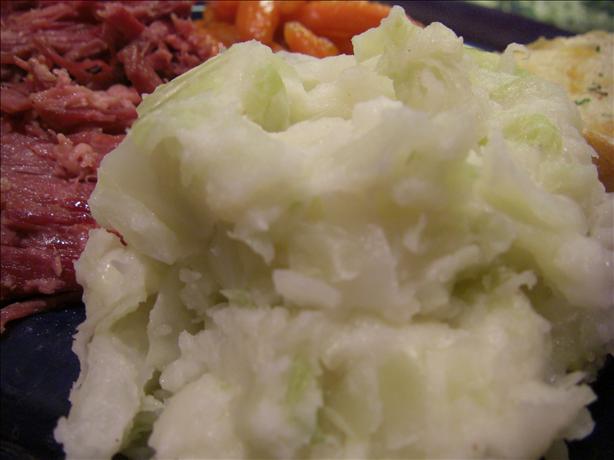 Irish Colcannon (Creamy Potatoes and Cabbage). Photo by puppitypup