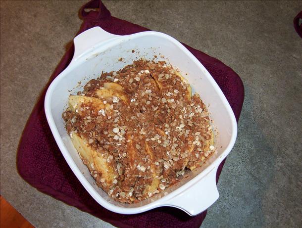 Easy Apple Crisp. Photo by Karen67
