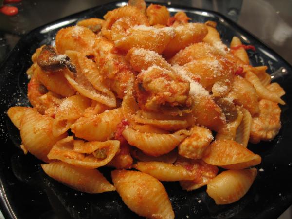 Pasta Shells With Chicken, Mushrooms, Escarole, and Sun-Dried To. Photo by Nurse Morgan