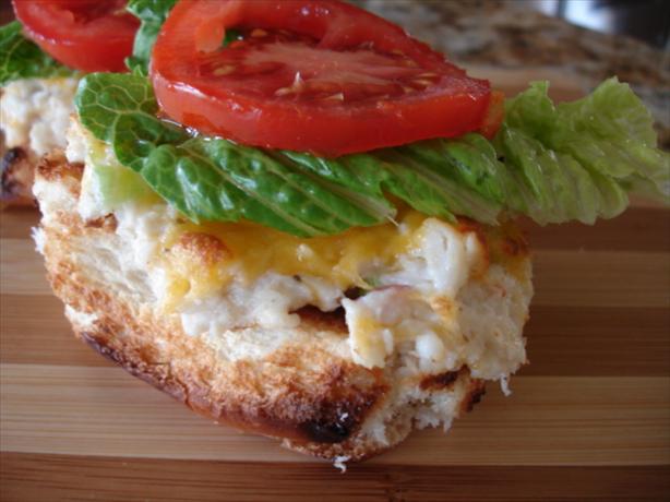 Queen Bs Jersey Crab Burger. Photo by carolinajen4