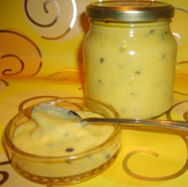 Lemon & Passionfruit Butter. Photo by Tisme