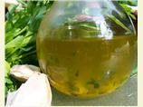 Spanish Style Garlic and Parsley Flavored Olive Oil