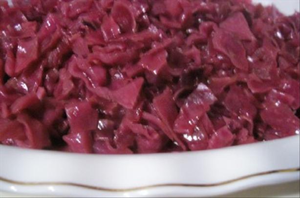 Braised Red Cabbage (Choux Rouges Brais&eacute;s). Photo by lauralie41