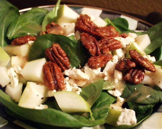Spinach Salad With Caramelized Pecans. Photo by FLKeysJen