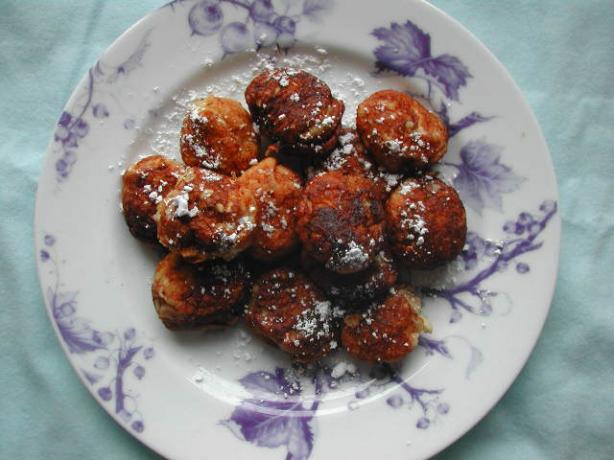 Aebleskiver (Round, Filled Danish Pancakes). Photo by Kumquat the Cat's friend