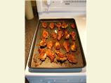 Hooters Buffalo Wings Oven Style. Photo by Dug