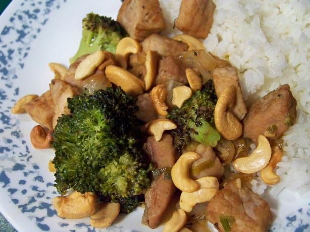 Stir Fried Pork With Broccoli and Cashews. Photo by gertc96