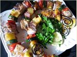 The Houdini's Magical Tuna Kabobs With Pineapple Glaze. Photo by Geema