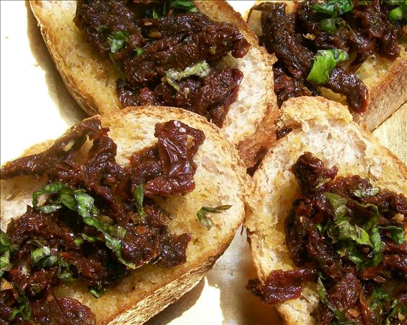 Sun-Dried Tomato and Basil Crostini. Photo by Sharon123