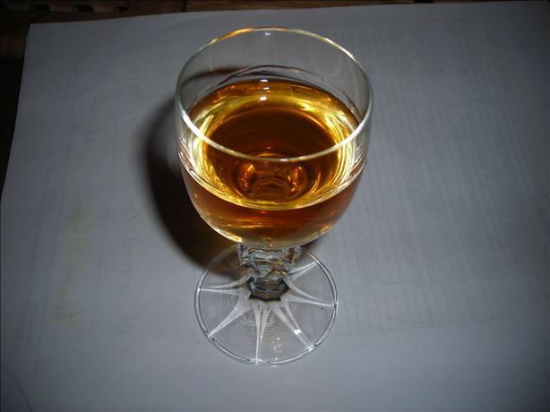 Apple Cinnamon Liqueur. Photo by *Alia*