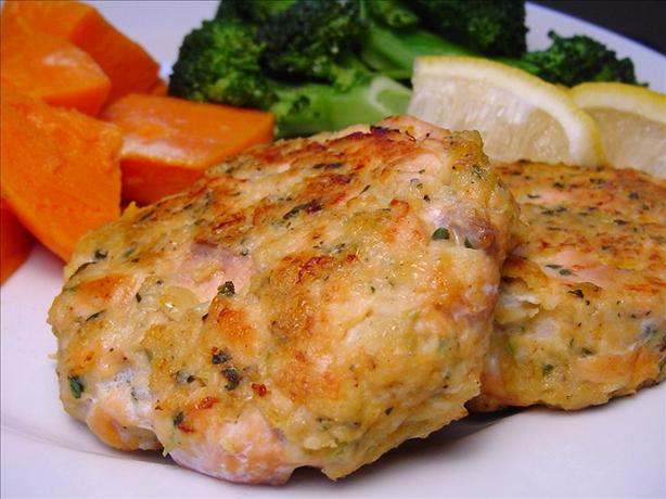 Salmon Cakes. Photo by Sharlene~W