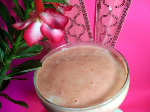Strawberry-Banana Smoothie. Photo by Sharon123