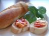 Queso De Cabra Con Tomate (Goat Cheese Baked in Tomato Sauce)