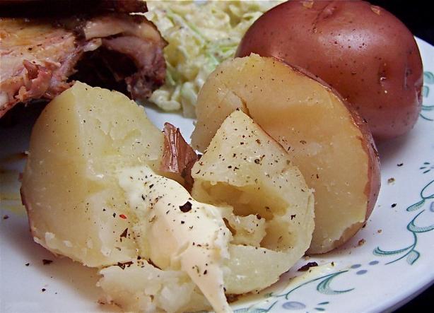 Water Pan Potatoes. Photo by PaulaG