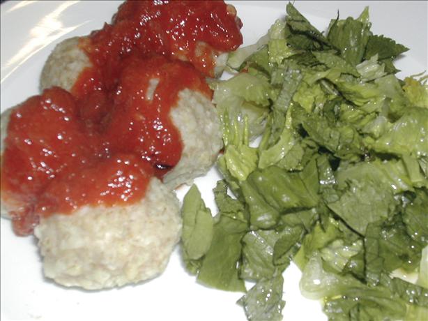 Wheat Balls With Tomatoes (Vegan Meatballs, Aka Kibbeh Heelah). Photo by Syrinx