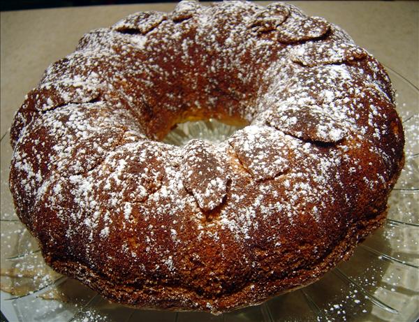 Almond Poppy Seed Cake. Photo by :(