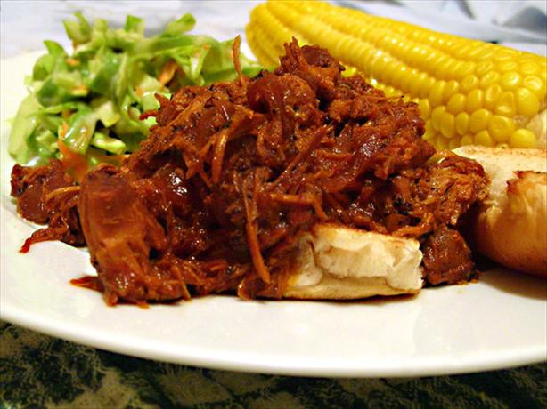 Pulled Chicken Sandwiches (Crock Pot). Photo by justcallmetoni