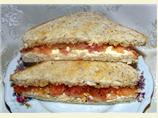 Toast With Tomatoes and Cream Cheese