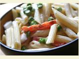 Penne Salad With Peppers and Peas