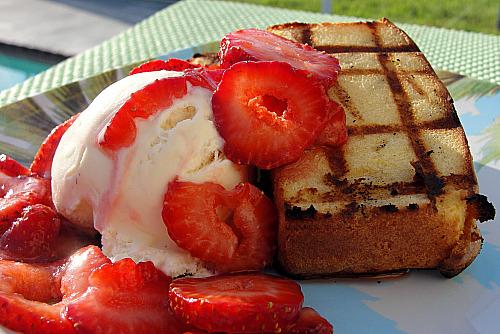 BBQ Cake. Photo by diner524