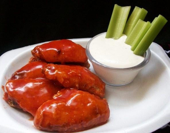 Chicken Wings... Hot Dawgie Style. Photo by 2Bleu