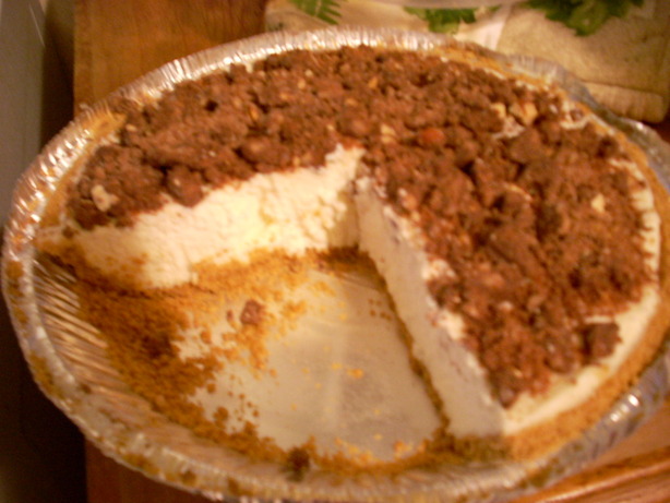 White Chocolate No-Bake Cheesecake Pie. Photo by Melvin'sWifey