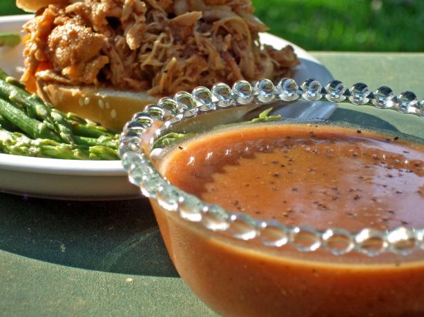 Barbecue Sauce. Photo by Gatorbek
