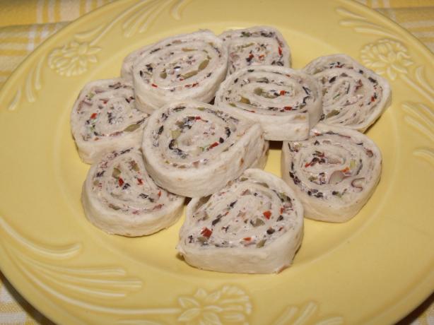 Cream Cheese-Olive Roll-Ups. Photo by Southern Lady