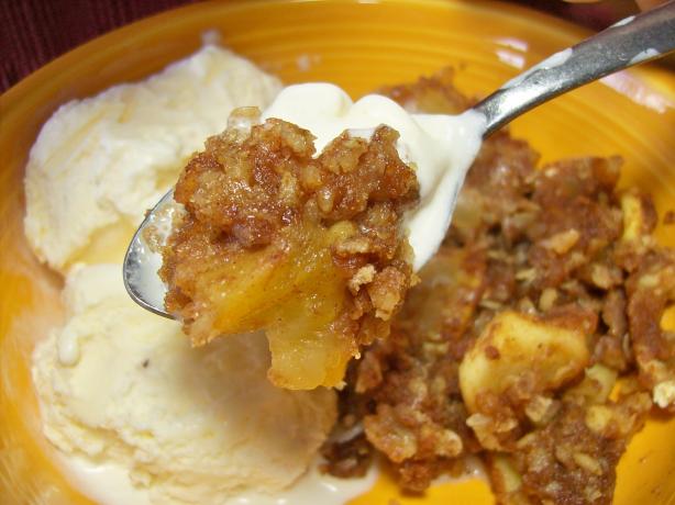 Nilla Apple Crisp. Photo by Chef shapeweaver &copy;
