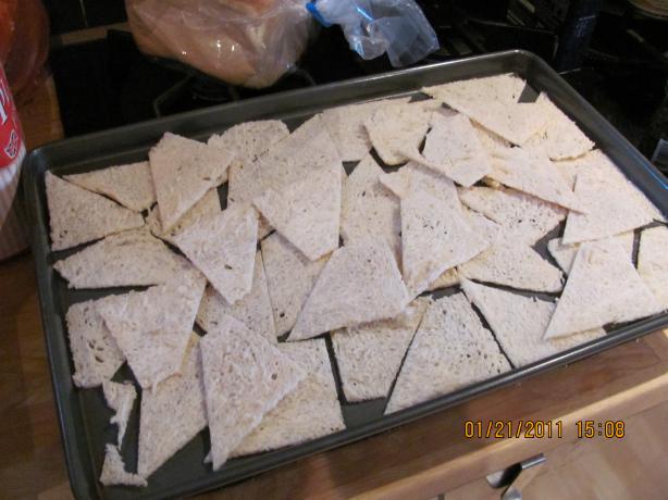 Melba Toast. Photo by SarahEmmm