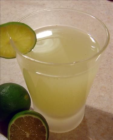 Gingery Limeade. Photo by Sue Lau