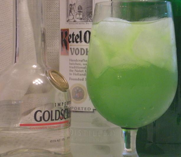 Emerald Jewel Funtini Cocktail. Photo by Mama's Kitchen (Hope)