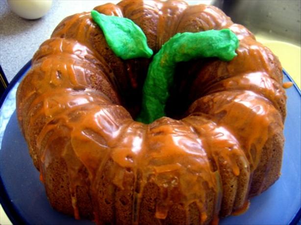 Pumpkin Bundt Cake. Photo by Juju Bee