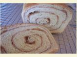 Cinnamon Swirl Bread That Actually Works!. Photo by anme