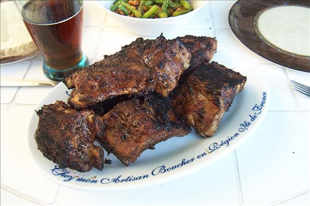 Glossy Glazed Ribs. Photo by Irmgard