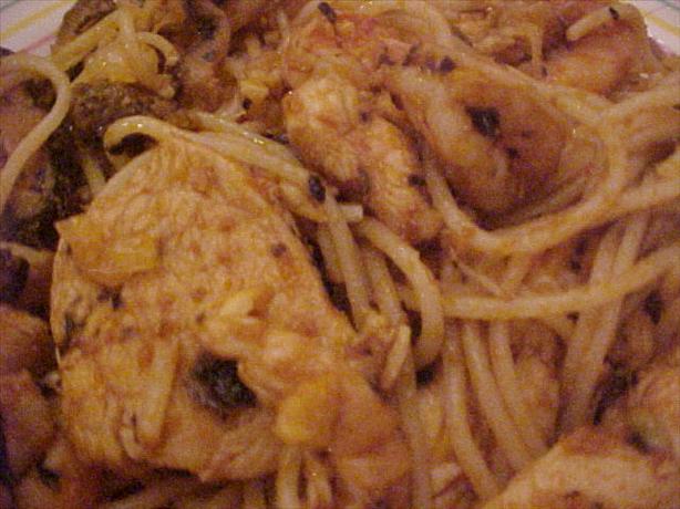 Thai Chicken Noodles. Photo by ATM 67
