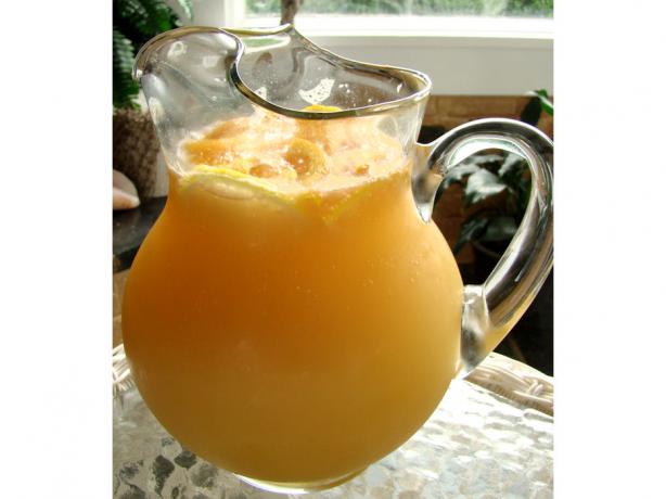 Zesty Punch Sipper. Photo by Marg (CaymanDesigns)