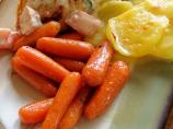 Apple and Honey Glazed Baby Carrots