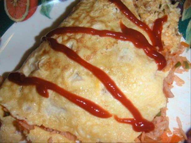 Omu Rice (Japanese Omelette). Photo by Leggy Peggy