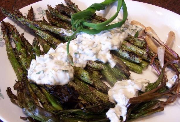 Sorrel Tarragon Sauce. Photo by Rita~